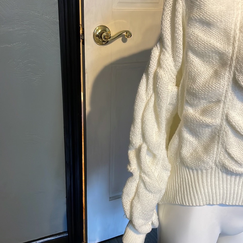 Ivory Sweater - Picture 3 of 7